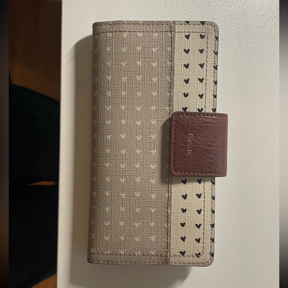 Fossil Wallet